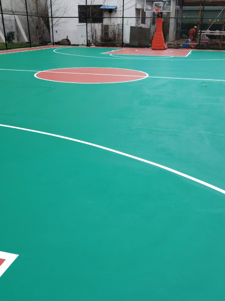 遂昌 球场长期使用易出现地面开裂